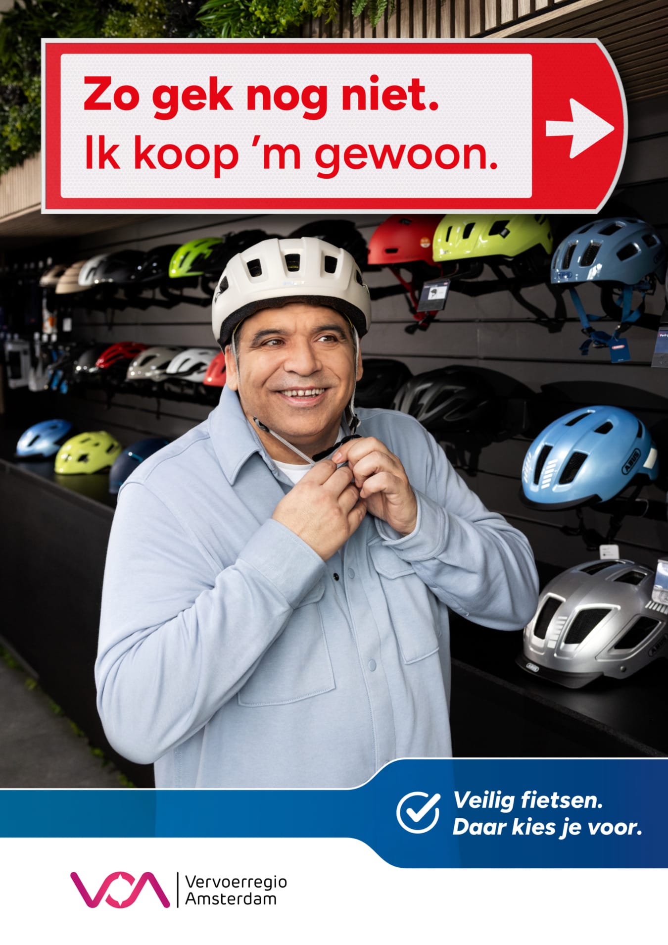 Model past helm in winkel